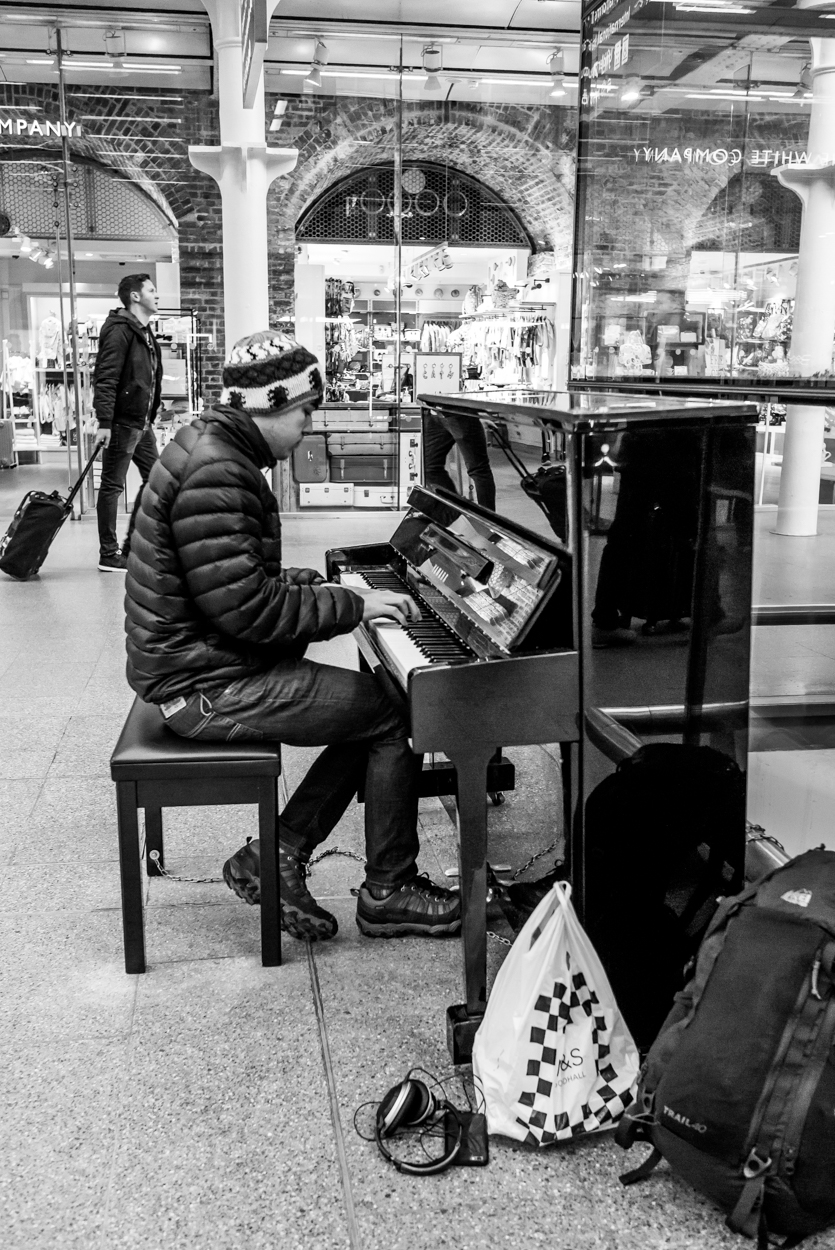 St. Pancras piano player, taken with the Leica X 113, my camera of choice for the past fifteen months